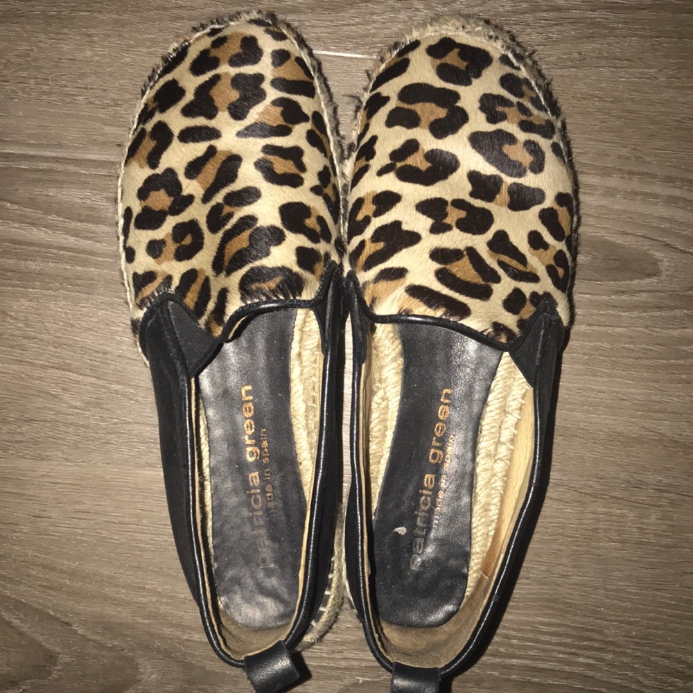 Cheetah/ leopard slip on flats, espadrille